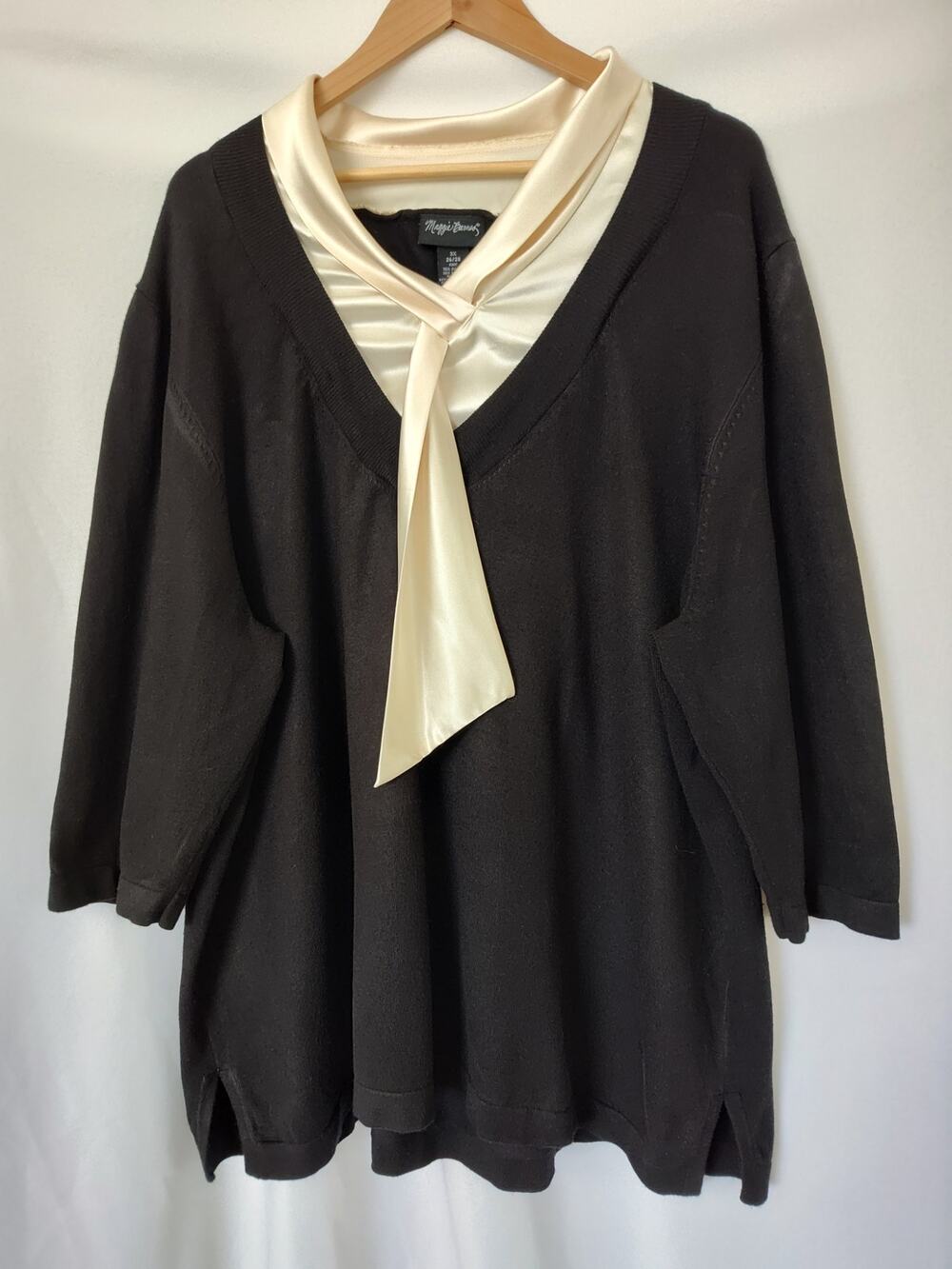 Maggie Barnes Faux Layered Sweater Blouse Plus 3X 26/28 Black Cream Tie Neck